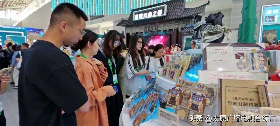 品火爆出圈！难老泉龙头冰箱贴引热购AG真人旗舰厅登录山西特色文创作(图4)